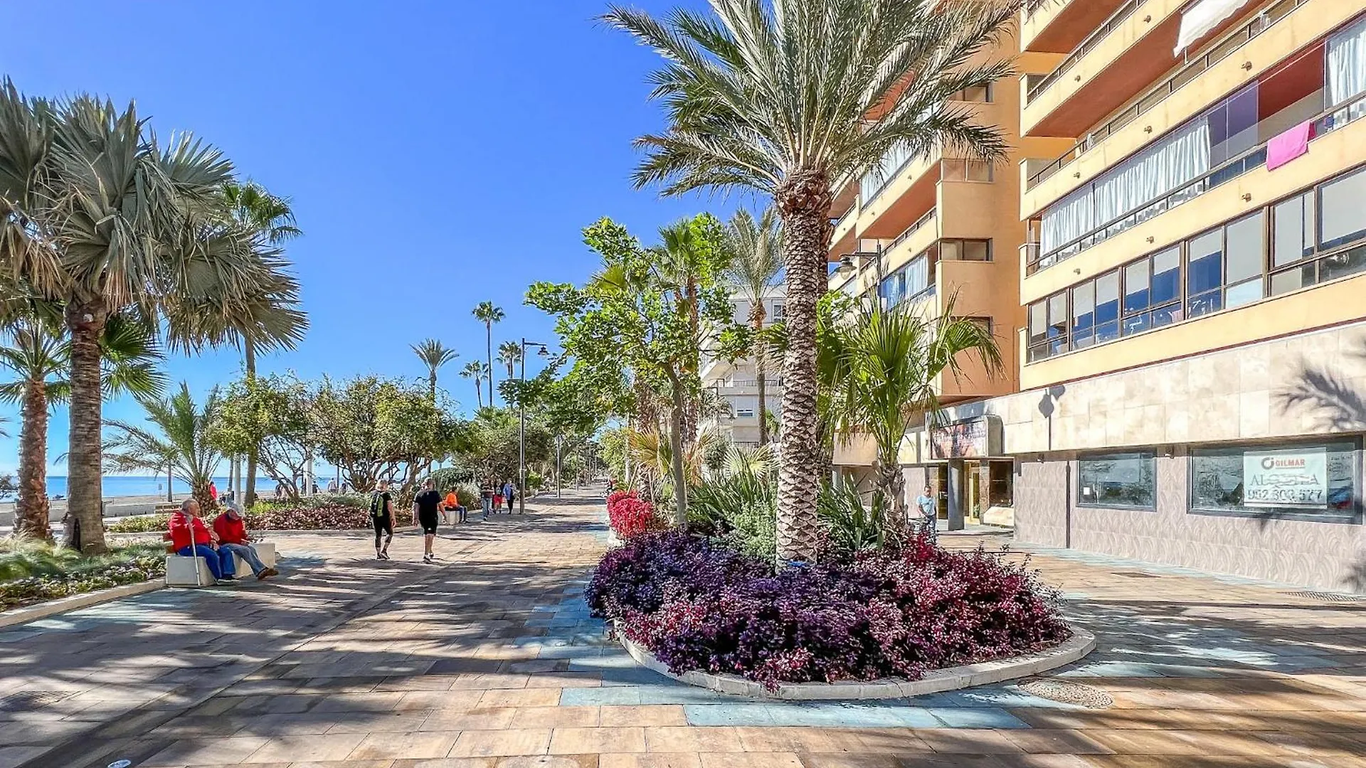 Hanami Avenida de España Estepona 0*,  España
